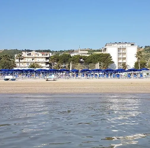 Mono Rosburgo 1 * רוזטו דליי אברוצי